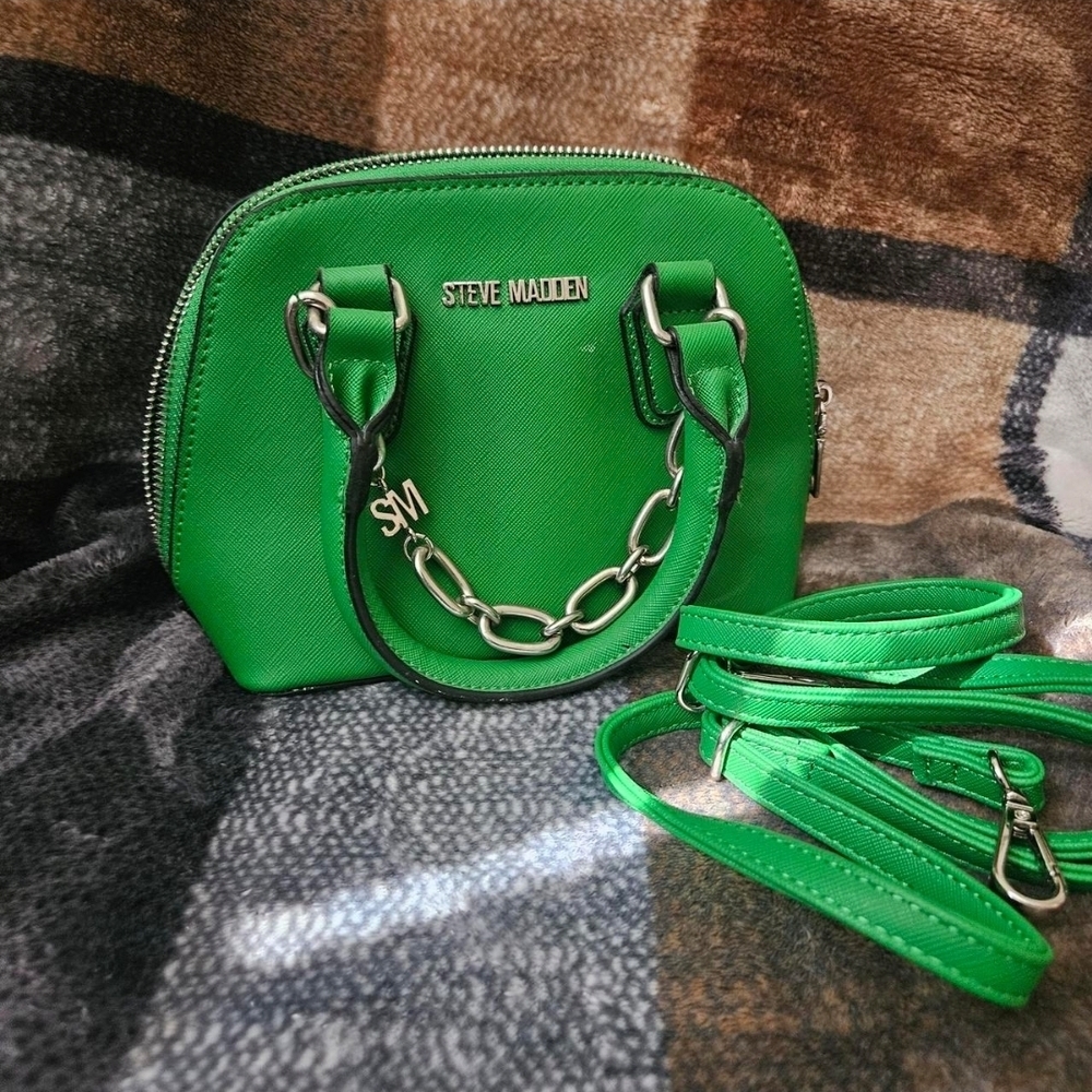 Steve Madden Vibrant Green Crossbody Bag